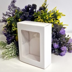 Cutie din carton alba cu fereastra 17cm x 13cm x 5cm