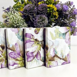 Cutie din carton model flori mov 16.5cm x 12.5cm x 3cm